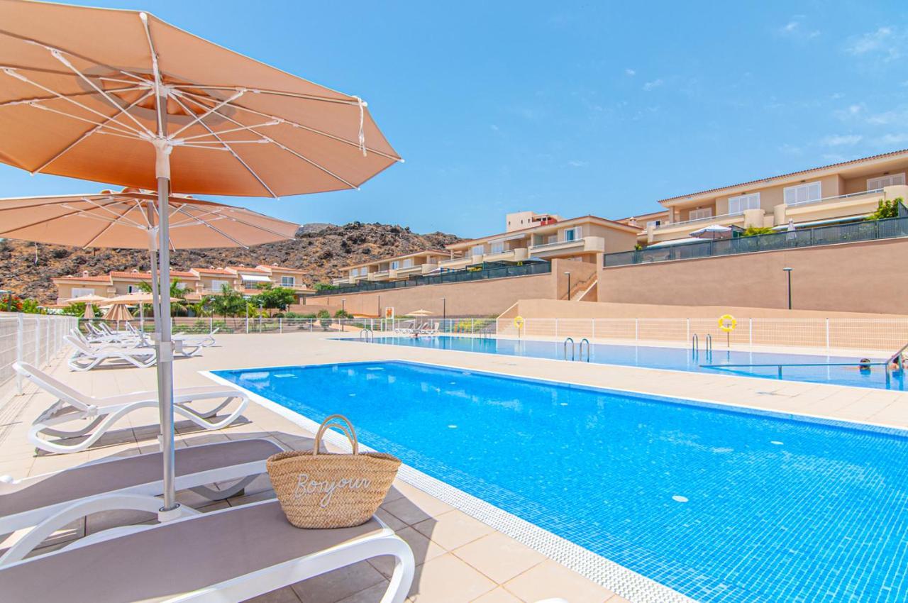 Black Beach Luxury Vacation House Puerto de Santiago  Luaran gambar